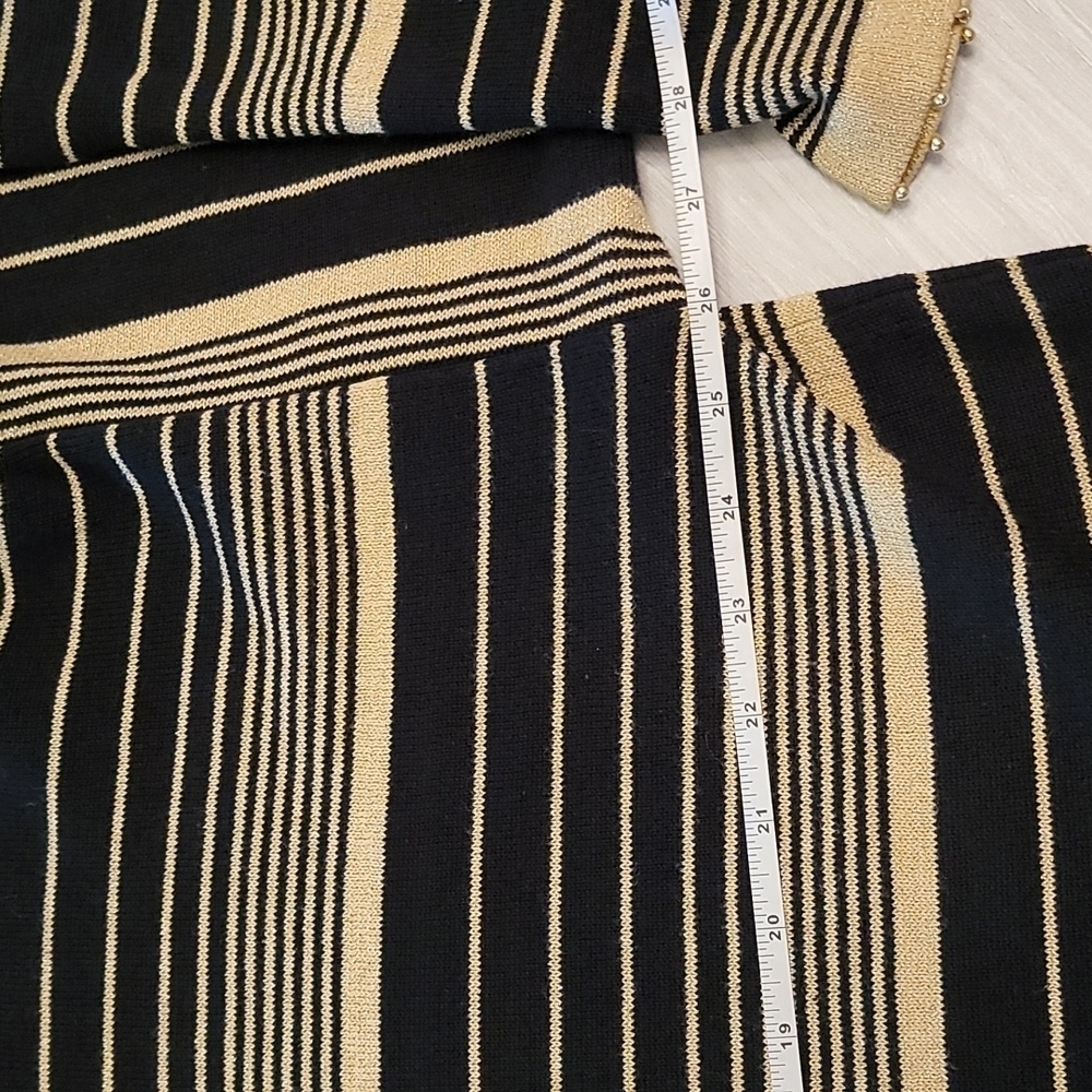 N.E.K. Beth Bowley Sweater - Picture 6 of 9
